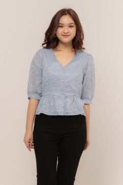 Raven Ruffle Anglaise Top 519050