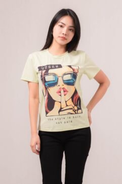 Queen Rhinestone Print Tee Top 85859