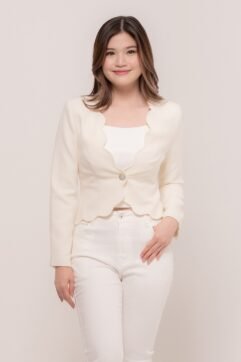 Ayleen Scallop Textured Blazer CC30714
