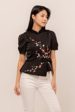 Jiaqi Embroidery Puff Sleeves Top CC32207