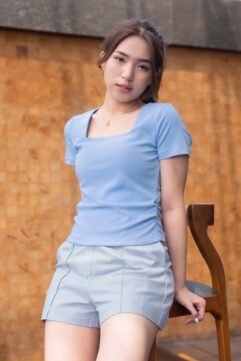 Avela Square Neck Top 522448